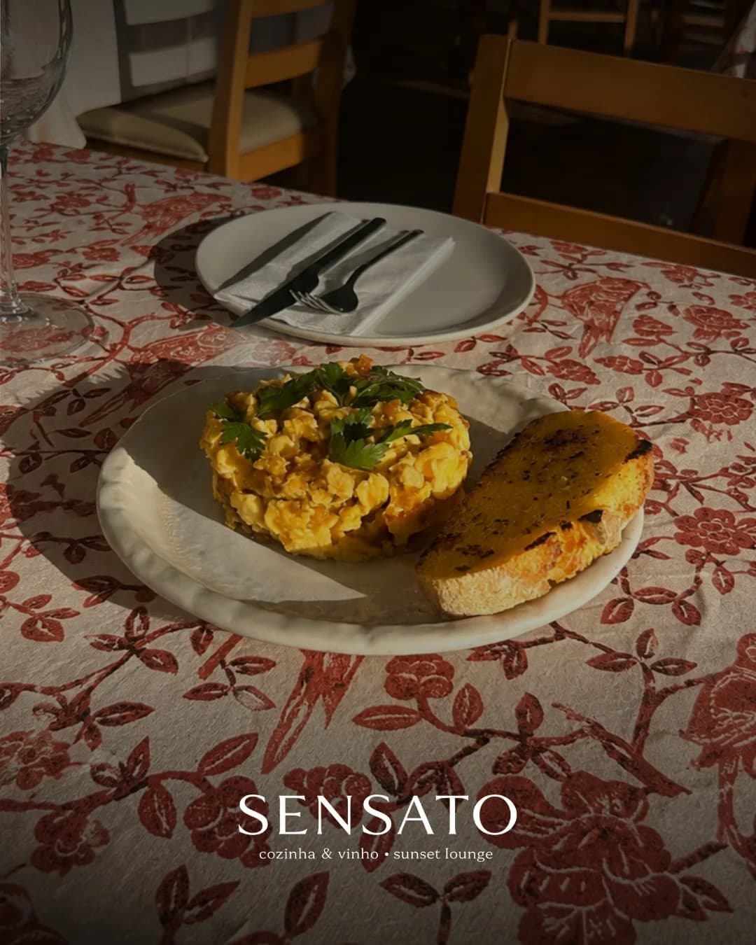 Prato servido no restaurante Sensato